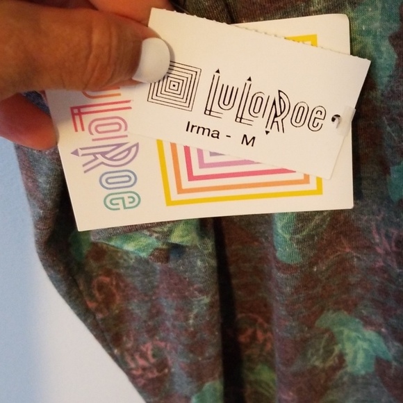 Lularoe Irma Top - Picture 4 of 5